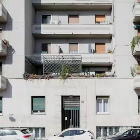 Naviglio Breeze Apartment *
